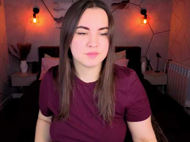Nelie-Evans live cam on BongaCams