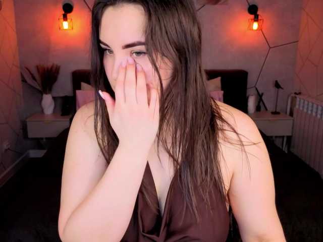 nelie-evans cam belle