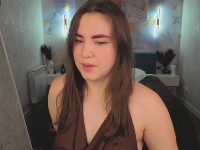 Nelie-Evans live cam on BongaCams