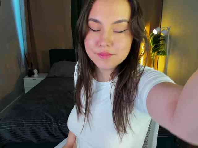 Nelie-Evans