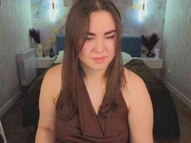 Nelie-Evans webcam