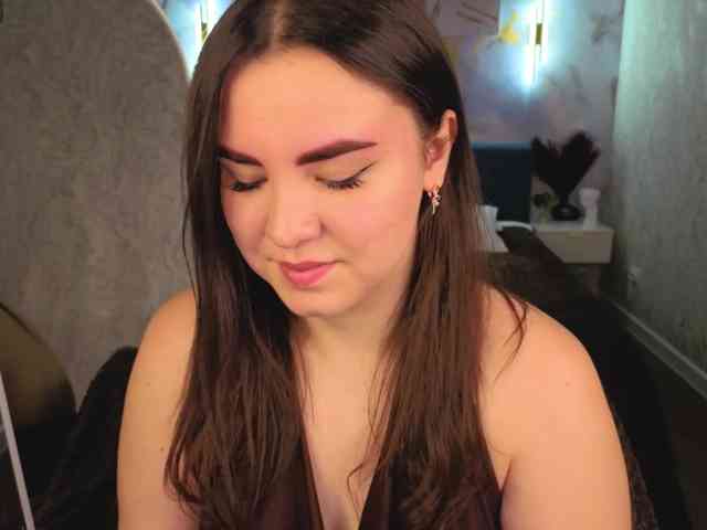 Nelie-Evans webcam