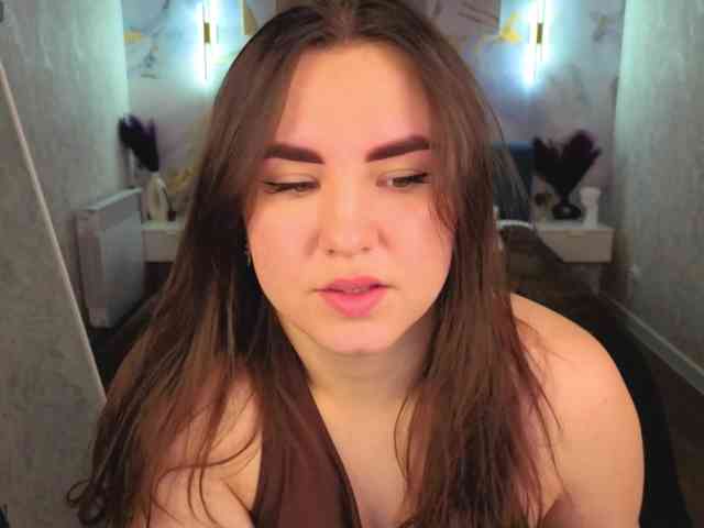 Nelie-Evans webcam