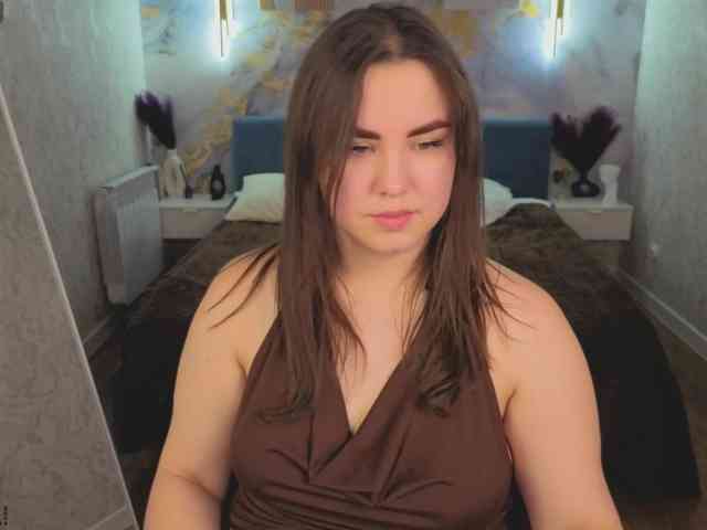 Nelie-Evans webcam