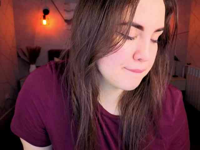 Nelie-Evans webcam