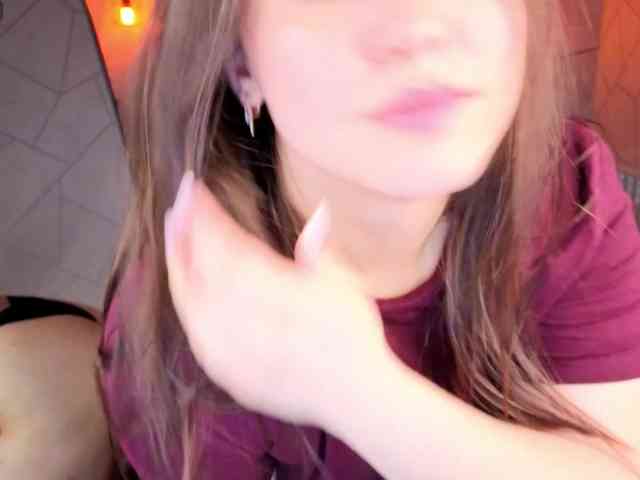 Nelie-Evans webcam