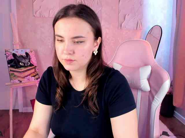 Nelie-Evans webcam