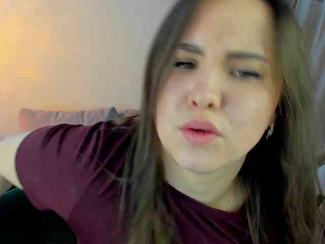 Nelie-Evans webcam