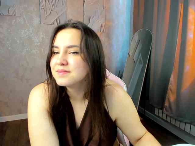 Nelie-Evans webcam