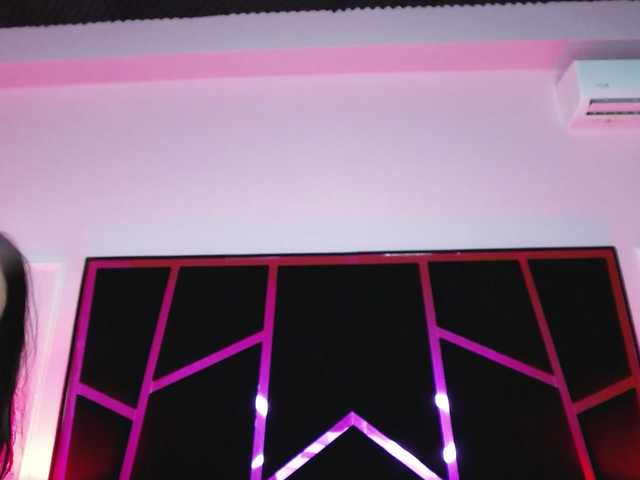 EssenaMonroe live webcam show