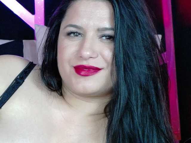EssenaMonroe