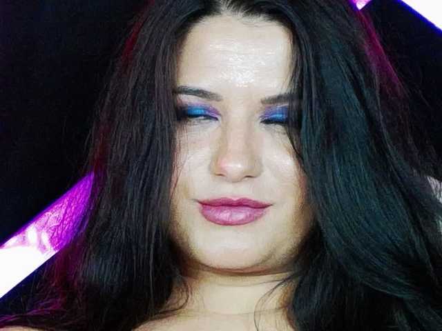 EssenaMonroe