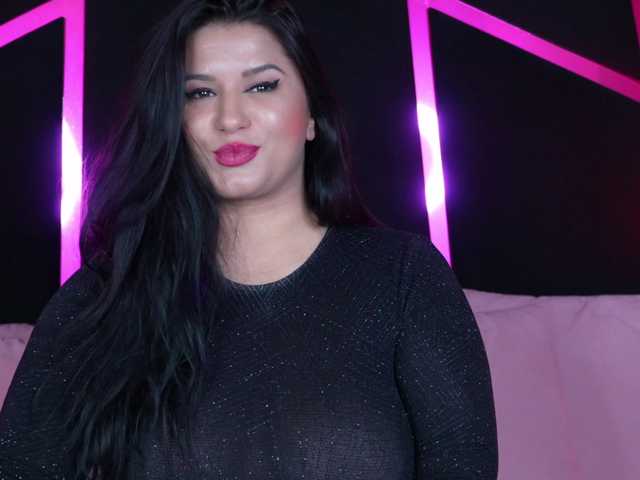 EssenaMonroe live cam on BongaCams