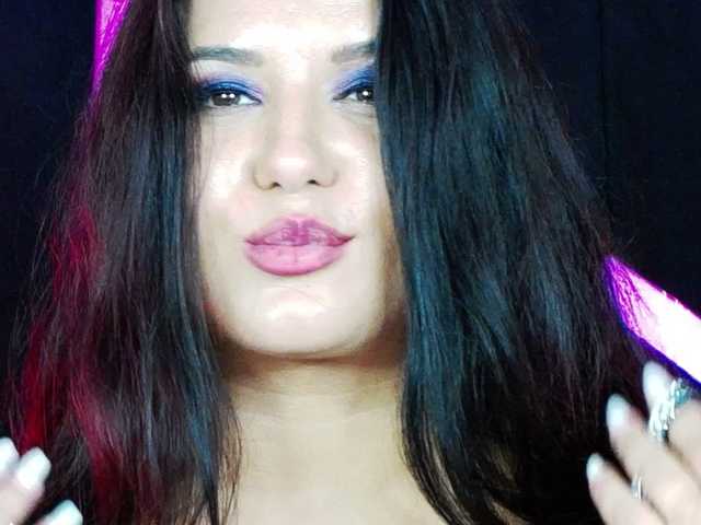 EssenaMonroe live cam