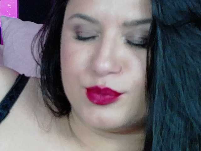 EssenaMonroe live cam on BongaCams