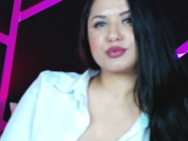 EssenaMonroe live cam on BongaCams