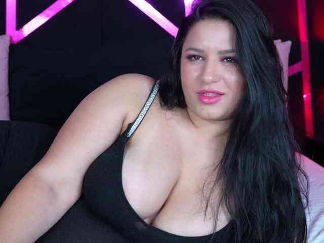 EssenaMonroe