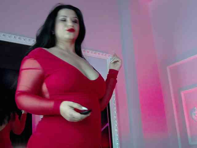 EssenaMonroe webcam