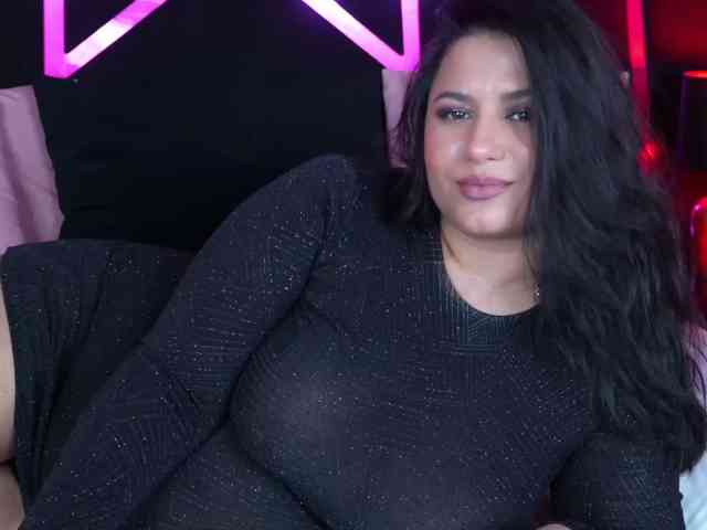EssenaMonroe