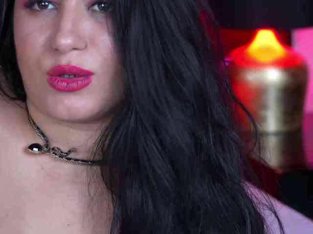 EssenaMonroe