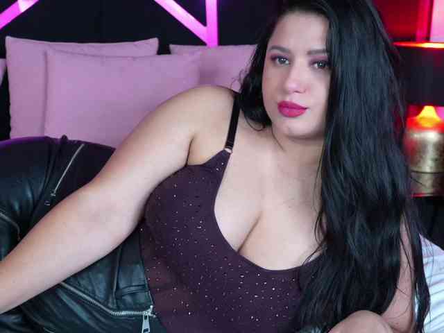 EssenaMonroe