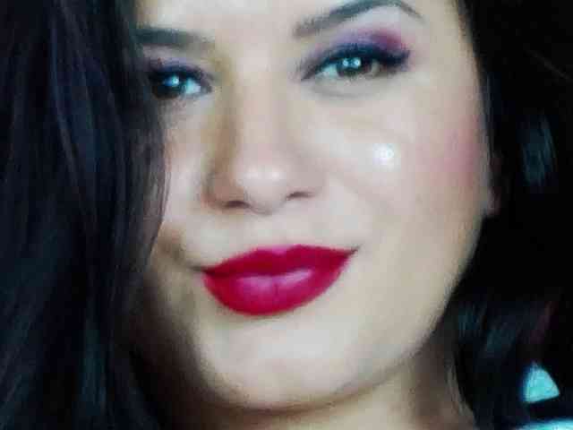 EssenaMonroe webcam