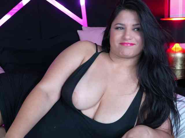 EssenaMonroe