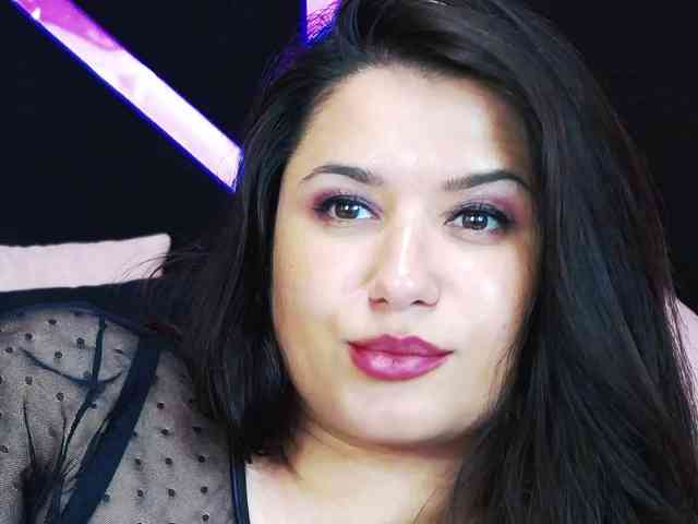 EssenaMonroe