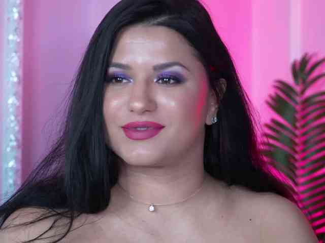 EssenaMonroe