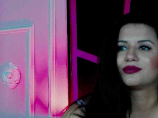 EssenaMonroe Live Webcam on BongaCams