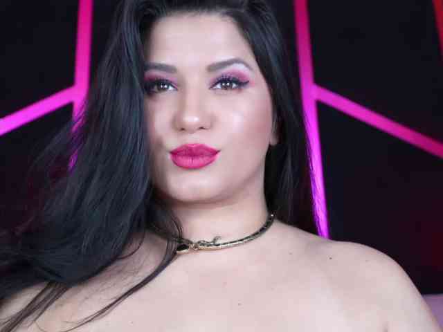 EssenaMonroe