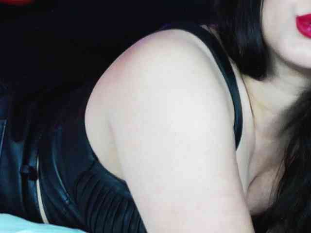 EssenaMonroe