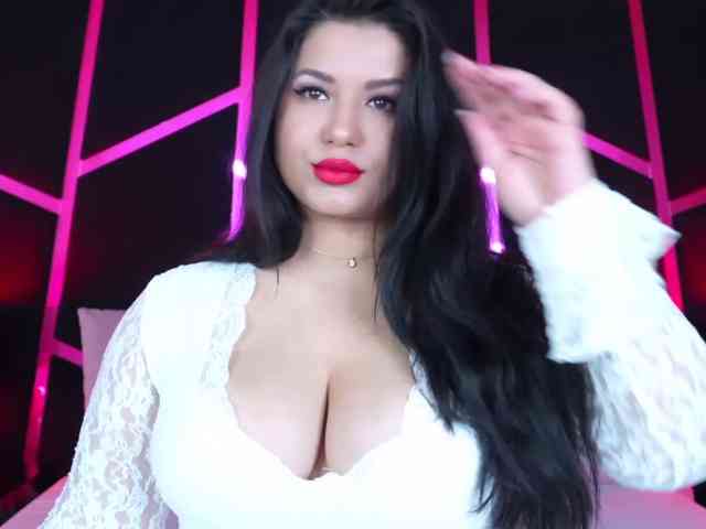 EssenaMonroe