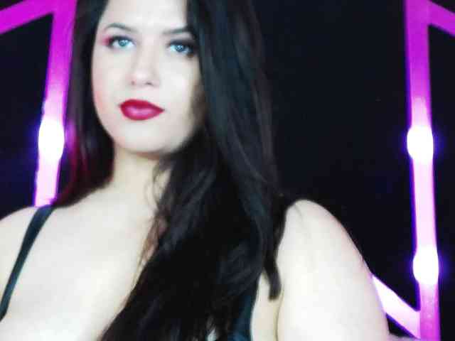 EssenaMonroe