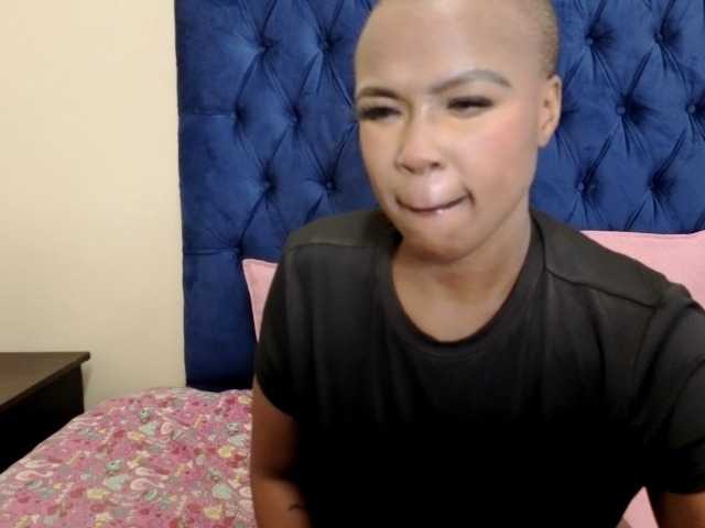 QueenKarmaX live cam on BongaCams