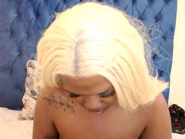 QueenKarmaX webcam
