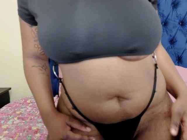 QueenKarmaX webcam