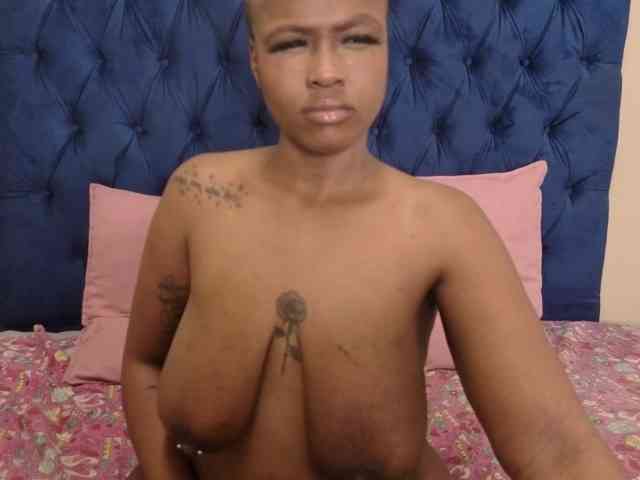 QueenKarmaX webcam