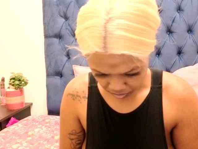QueenKarmaX webcam