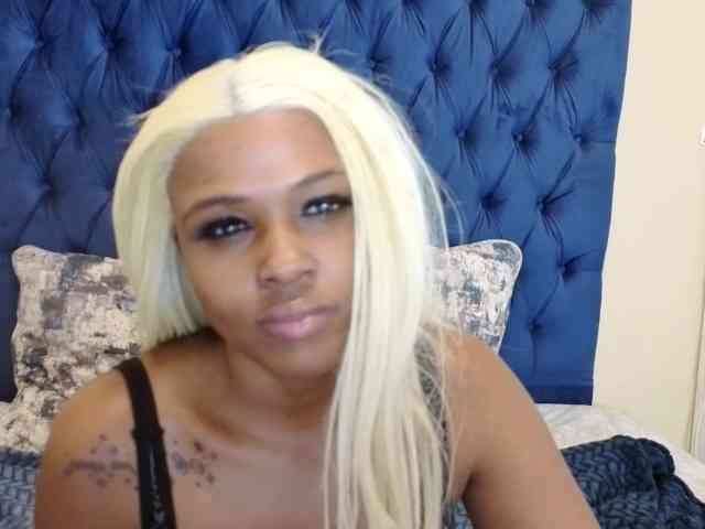QueenKarmaX webcam