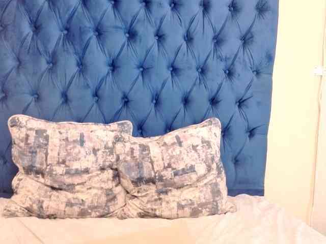 QueenKarmaX webcam