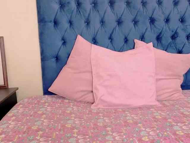 QueenKarmaX webcam