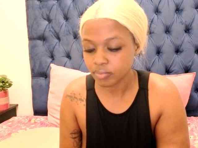 QueenKarmaX webcam