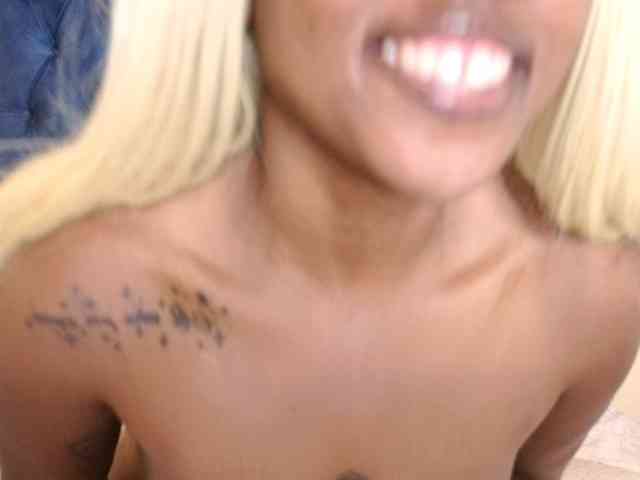 QueenKarmaX webcam
