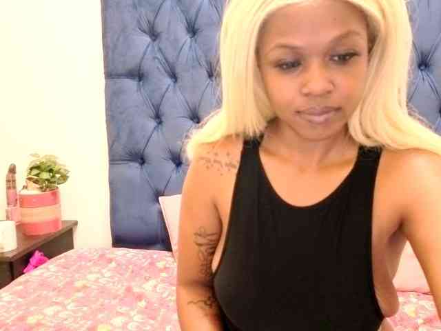 QueenKarmaX webcam