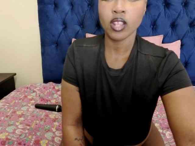 QueenKarmaX webcam