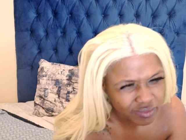 QueenKarmaX webcam