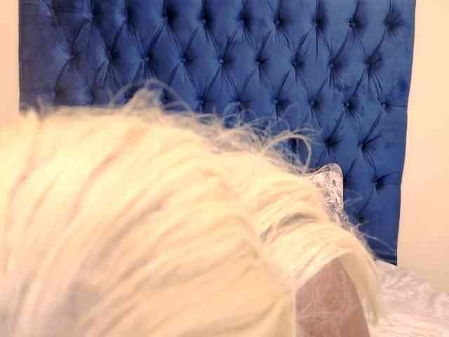 QueenKarmaX webcam