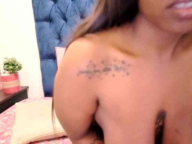 QueenKarmaX webcam