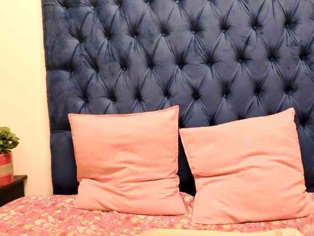 QueenKarmaX webcam